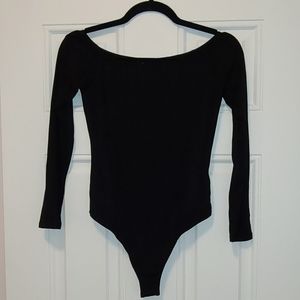 NWT Lulu's Upstage Black Off-the-Shoulder Bodysuit